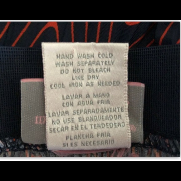 Metro Wear Maxi Flared Skirt Sz L🌹 Elastic Waist Navy Red Abstract pattern - Picture 9 of 10